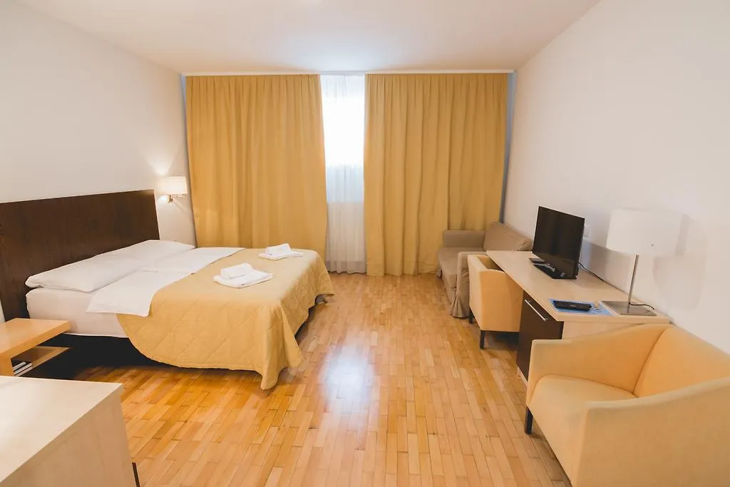 卢布尔雅那Slovenian House Vida住宿加早餐旅馆 3*, 卢布尔雅那